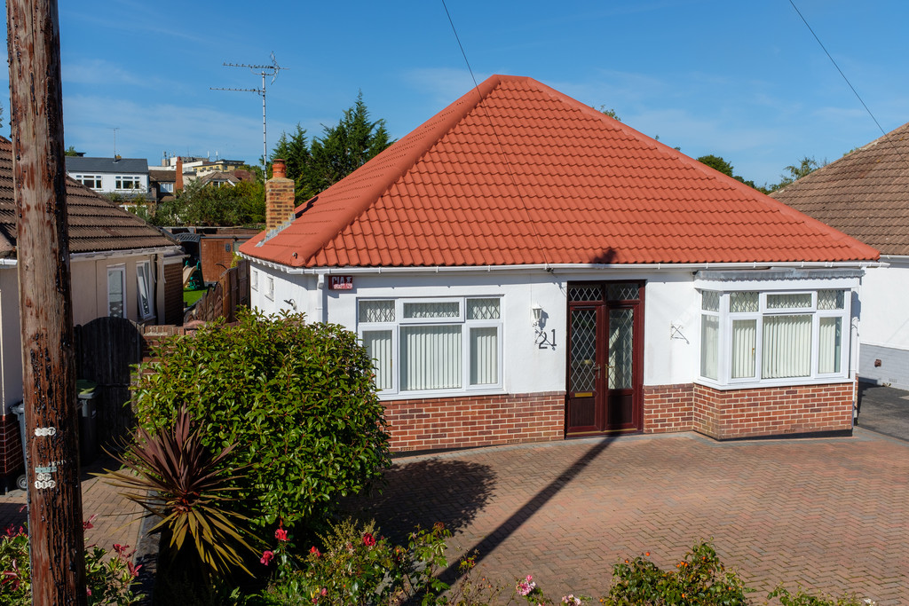 Warfield Crescent, Waterlooville Vendors and Buyers